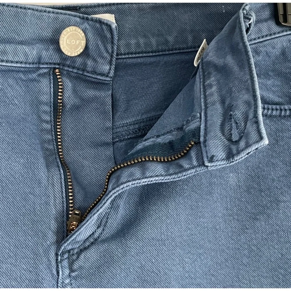 LOFT Denim Shorts Women 12 31 Blue Raw Hem Frayed Stretch Mid Rise Casual Pocket